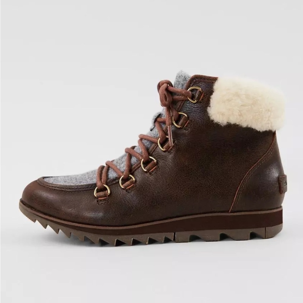 Sorel Harlow lace cozy boot in burro brown leather Sherpa lined waterproof